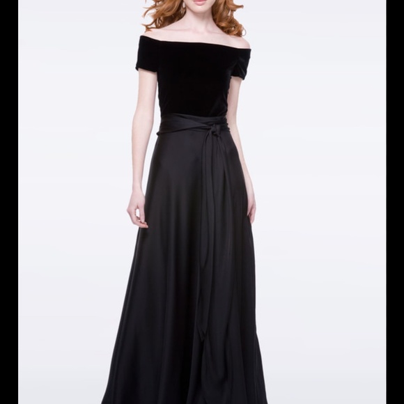 Heidi Wiesel midnight blue evening dress - Picture 9 of 9